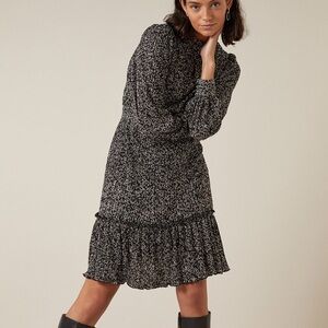 JUST TAYLOR Ruffled Tiered Crew Neck Lined Long Sleeve Black Animal Print Flowy